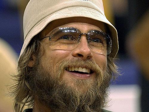 brad pitt beard. Brad Pitt